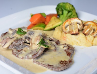 Maydayun meal with mushrooms