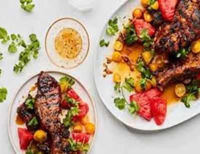 Grilled meat meal