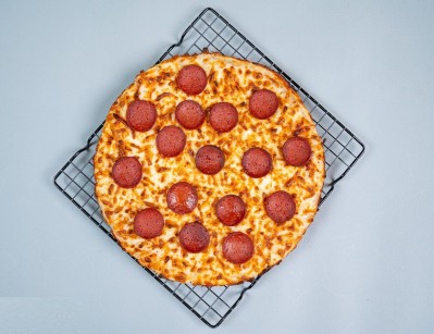 Large size pepperoni pizza