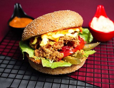 Crunchy chicken sandwich