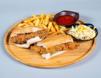 Crispy sandwich with cheese