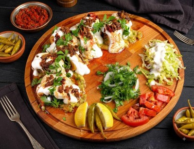 Beef Tantuni Saj With Yogurt