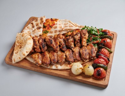 Grilled chicken wings meal