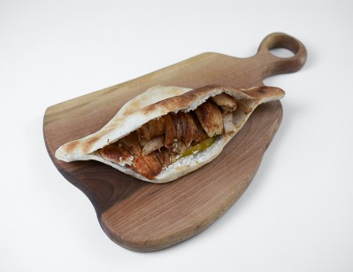 Chicken Shawarma Sandwich With Iraqi Samoun
