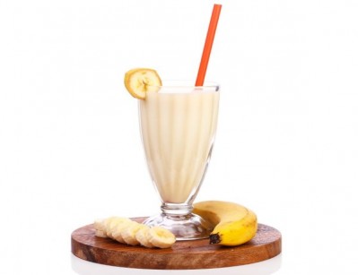Banana & Pistachio Milkshake