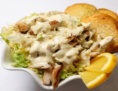 Caesar salad with chicken