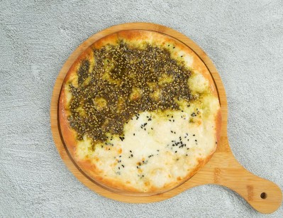 Cheesy thyme manakish