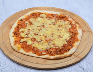 Muhammara with Kashkaval cheese